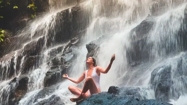 Kanto Lampo Waterfall